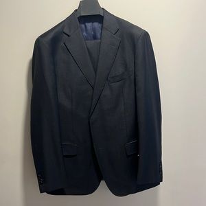 Great Condition Charcoal Suit Supply Napoli Jacket 46L, Pants (36)
